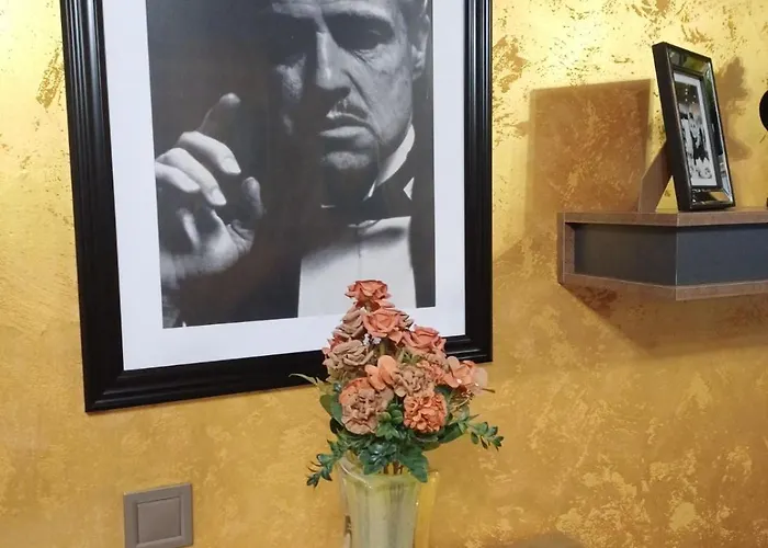 Art Ruja アパート